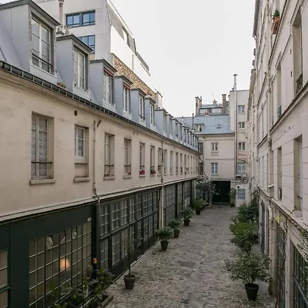 شقة Modernized Studio - Meters From The Invalides Gardens باريس