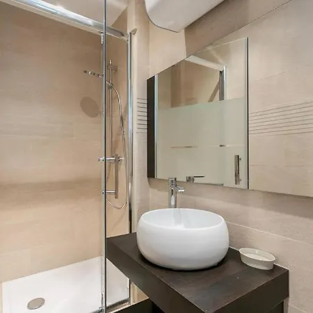 Modernized Studio - Meters From The Invalides Gardens شقة *